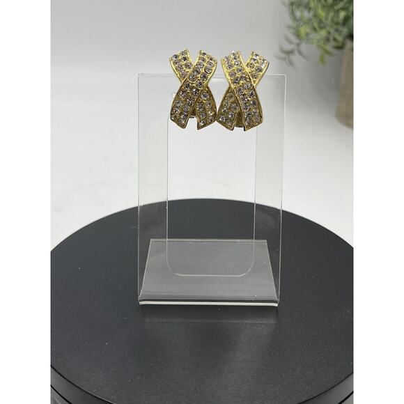 Vintage Estate Rhinestone Encrusted Pave Gold Tone X Shaped Clip On Earrings - Picture 4 of 10